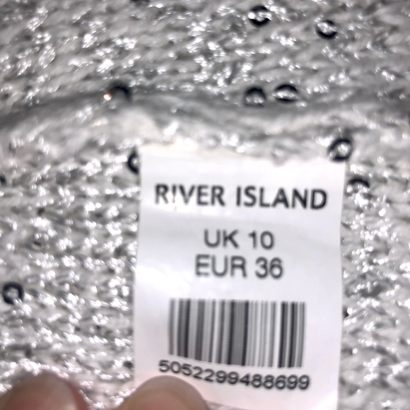 River Island sequin top, white, US size 6 (S) - Picture 6 of 10